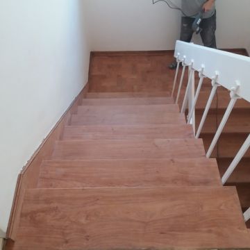 Sergio salsa - Cascais - Rohrleitungen im Außenbereich reparieren oder warten
