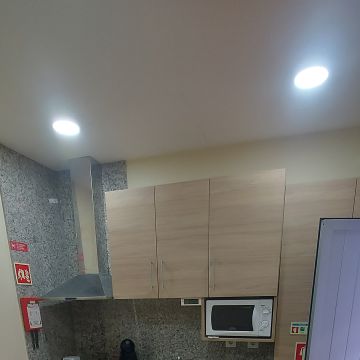 Construções y Remodelações L e F Silva - Felgueiras - Demolição de Construções