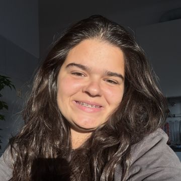 Alice Domingues - Nelas - Niñera