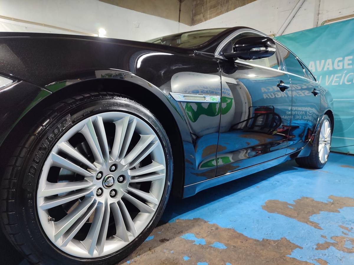 Cruz Auto Care - Loures - Car Repair