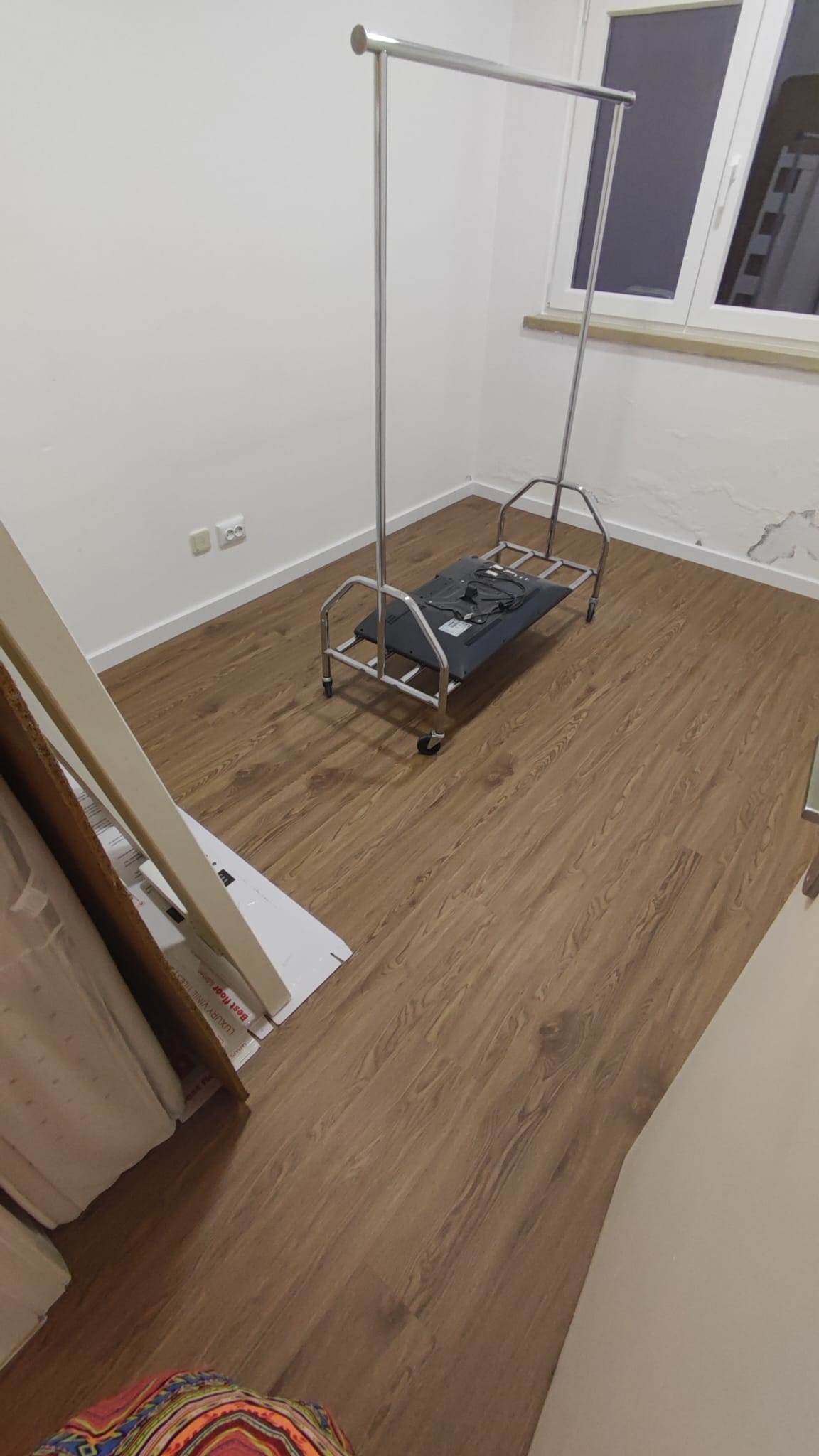 Cristian Montilla - Montijo - Stone or Tile Flooring Installation