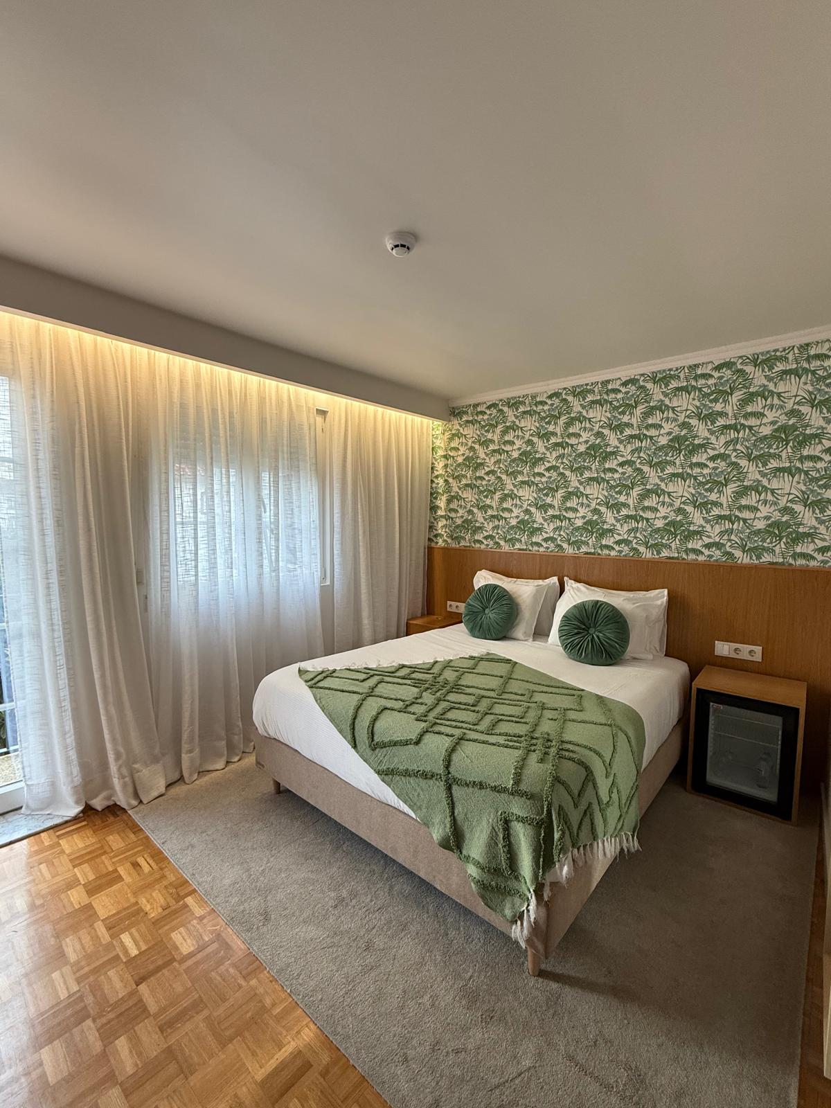 Souto Limpezas Profissionais -  Professional Cleaning Services - Albufeira - Badsanierung