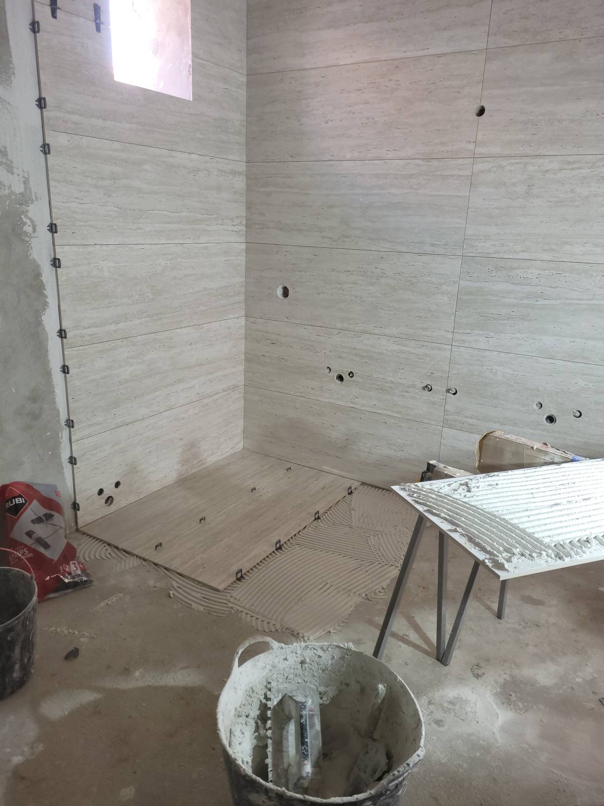 Ladrilhador Build - Oeiras - Servicios de construcción