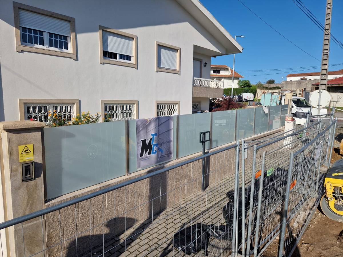 MTC - Miguel Tavares Costa Metalúrgica, Lda - Vale de Cambra - Reparação de Mesas de Bilhar