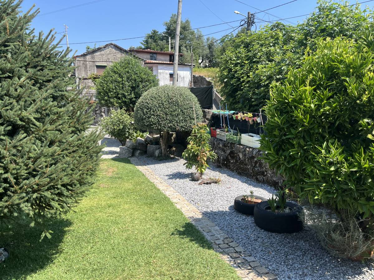 Serviços da Serra - Terras de Bouro - Instalación o reemplazo de tejados