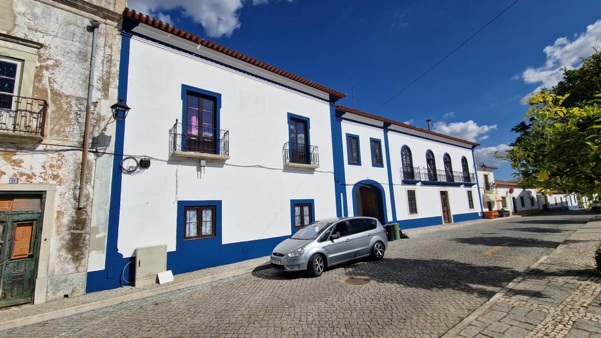 Mailon & Valquíria. lda - Évora - Remoção de Tronco de Árvore