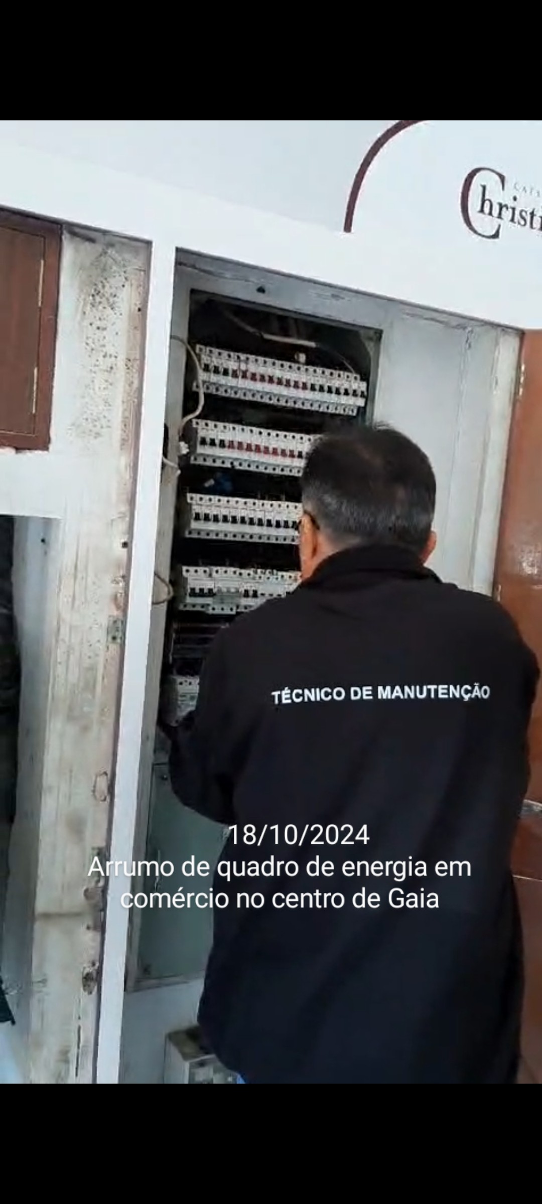 Roberto Azevedo - Porto - Instalación o reemplazo de canaletas
