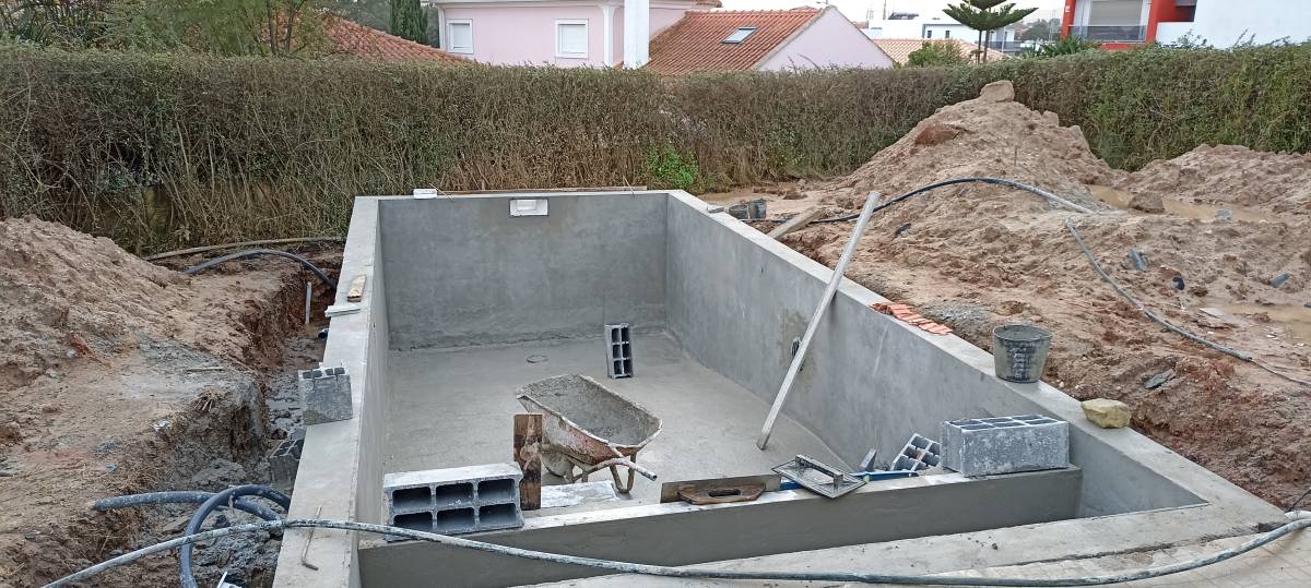 Preço justo - Loulé - Reparação ou Manutenção de Canalização Exterior