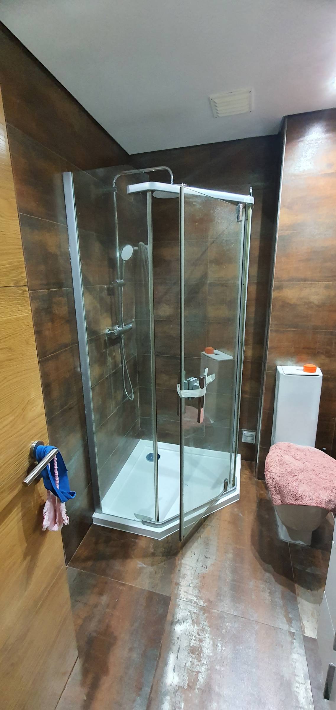 Molinas Construções - Oeiras - Reparação de Lavatório e Torneira