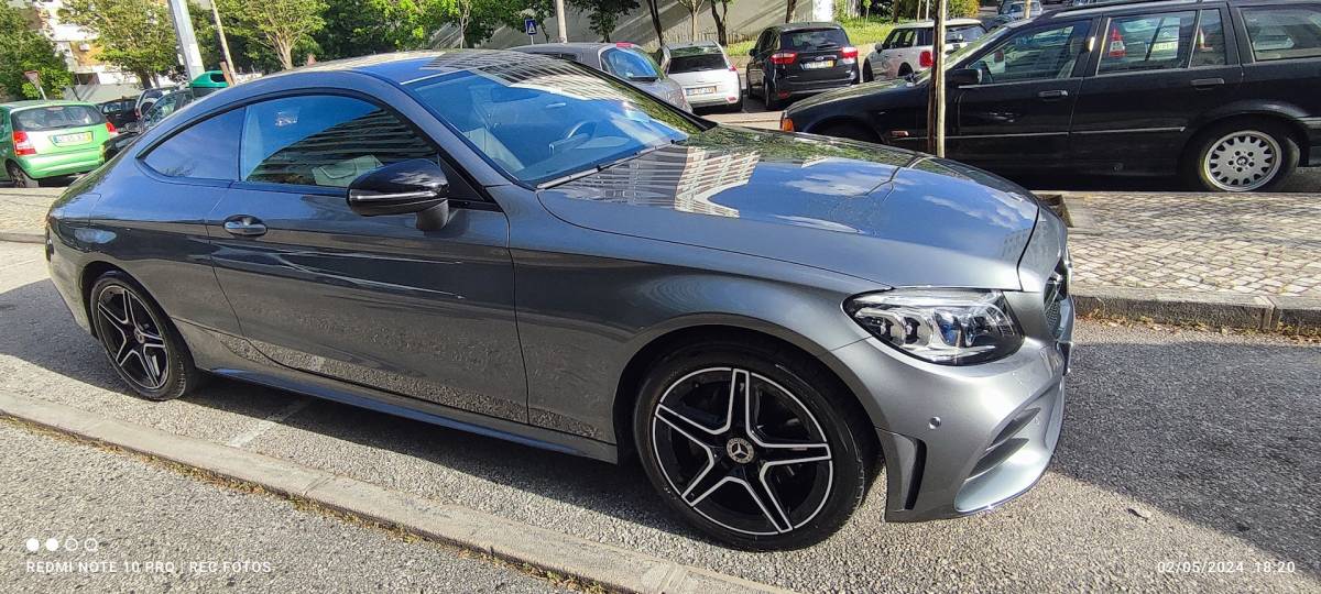Cruz Auto Care - Loures - Cleaning Out