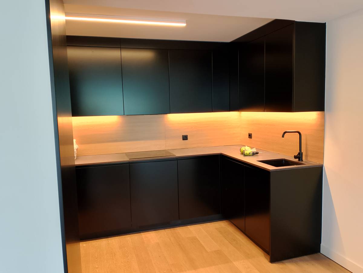 carpinteiro de acabamento - Porto - Cabinet Refacing
