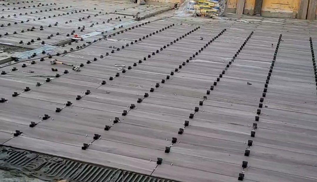 Ladrilhador Build - Oeiras - Paredes, marcos y escaleras