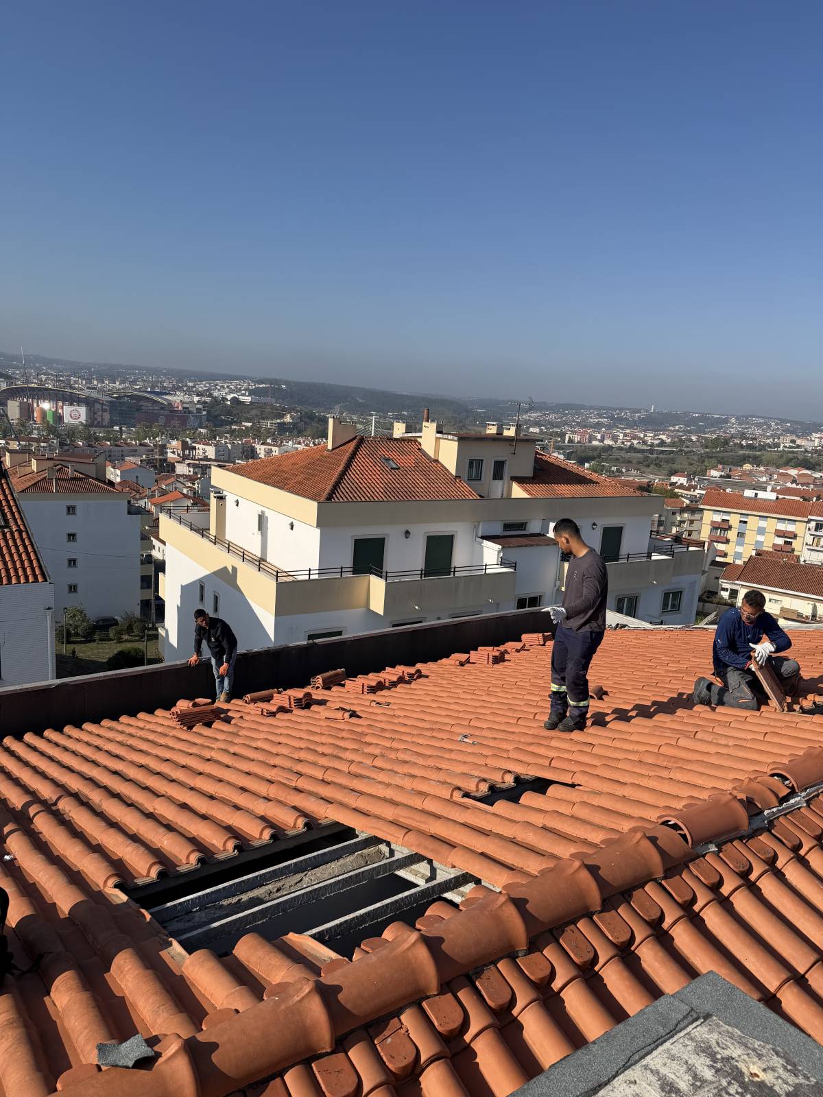 Edificar Steel - Leiria - Rohrleitungen installieren