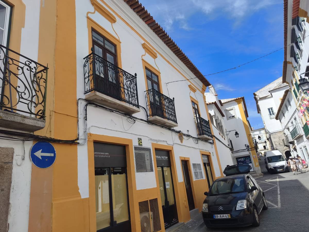 Mailon & Valquíria. lda - Évora - Insonorização