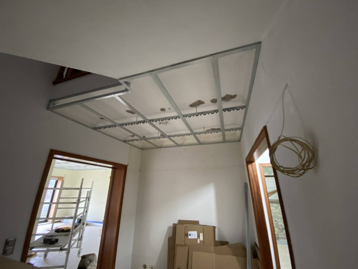 Araujo - Gondomar - Construção de Parede Interior