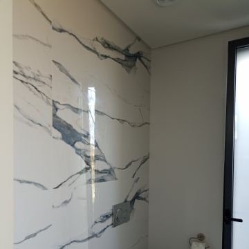 Preço justo - Loulé - Instalação, Reparação ou Remoção de Revestimento de Parede