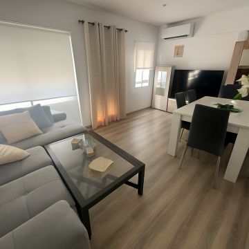 Amauri Remodelações - Albufeira - Billardtisch montieren