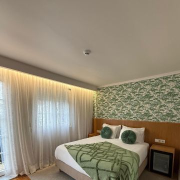 Souto Limpezas Profissionais -  Professional Cleaning Services - Albufeira - Badsanierung