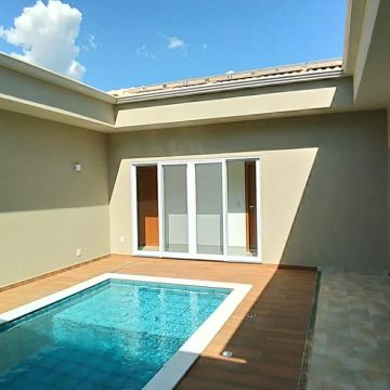 Léo - Lousada - Dachausbau
