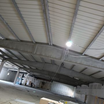 Oliver - Lousada - Limpeza de Espaço Comercial