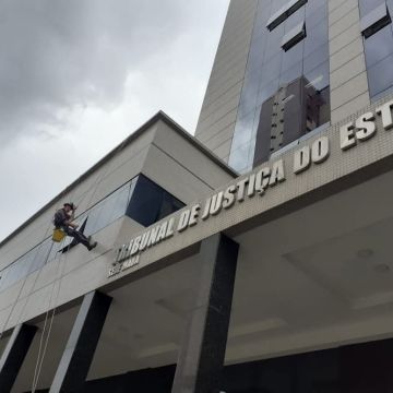 I9WORKVERTICAL - Lisboa - Instalação, Reparação ou Remoção de Revestimento de Parede