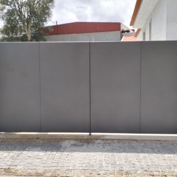 MTC - Miguel Tavares Costa Metalúrgica, Lda - Vale de Cambra - Construção de Parede Interior