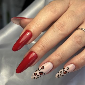 Larissa Bueno - Paços de Ferreira - Wimpernverlängerung