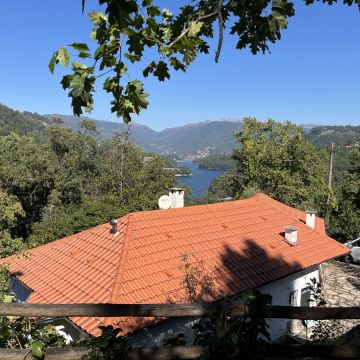 Serviços da Serra - Terras de Bouro - Instalación de jacuzzis y spa