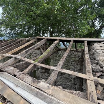 Serviços da Serra - Terras de Bouro - Instalación de césped artificial
