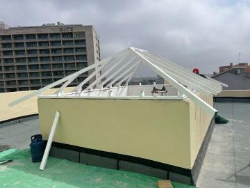 João Martins - Serviço de Instalação, Reparação de Estores e Caixilharia em Lisboa, Almada e arredores. - Odivelas - Pet Door Installation
