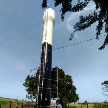 Léo - Lousada - Möbel reparieren