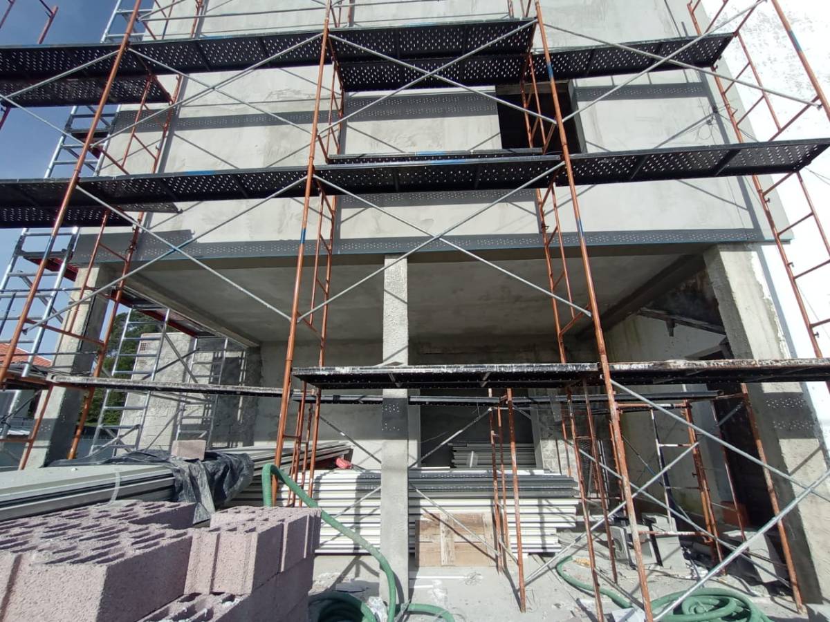 Jardiel Siqueira - Gondomar - Buildings Painting