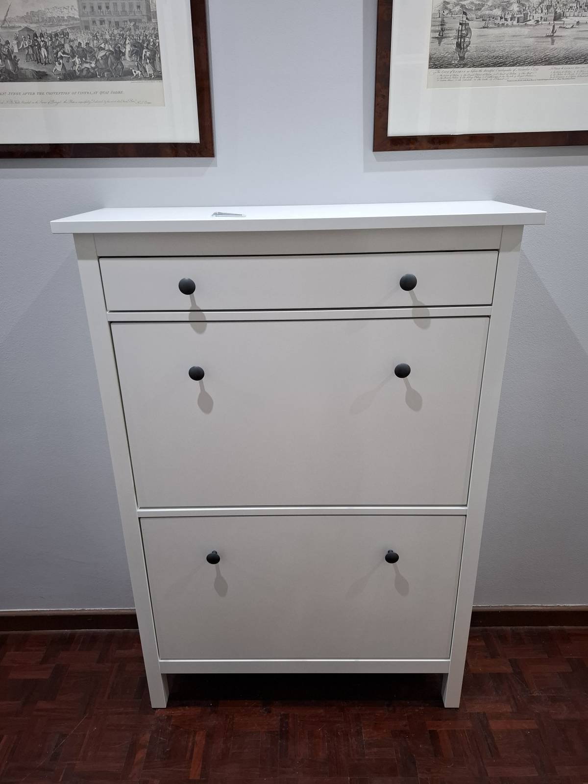 Montador de muebles de IKEA