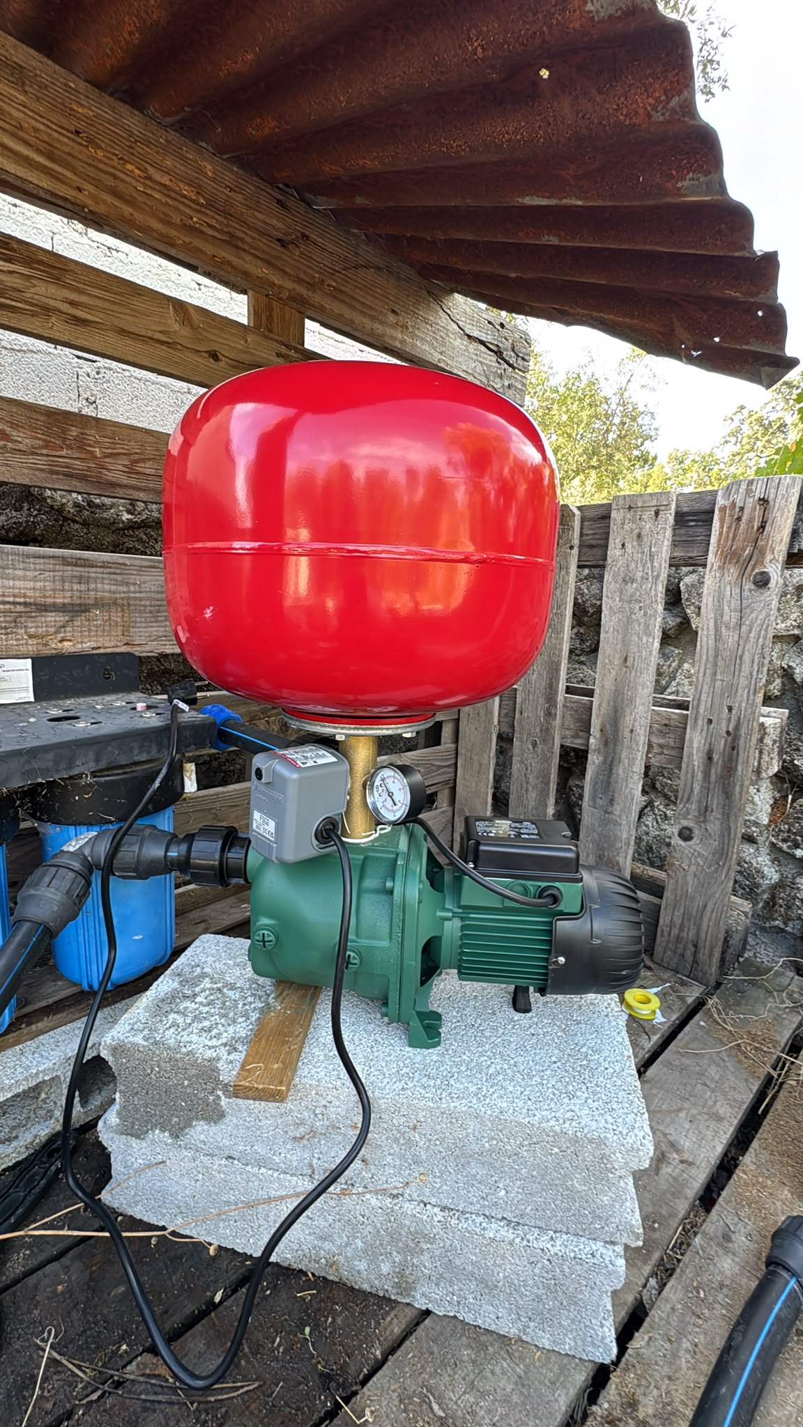 Offgrid Plumbing Kevin - Castelo Branco - Generalunternehmer