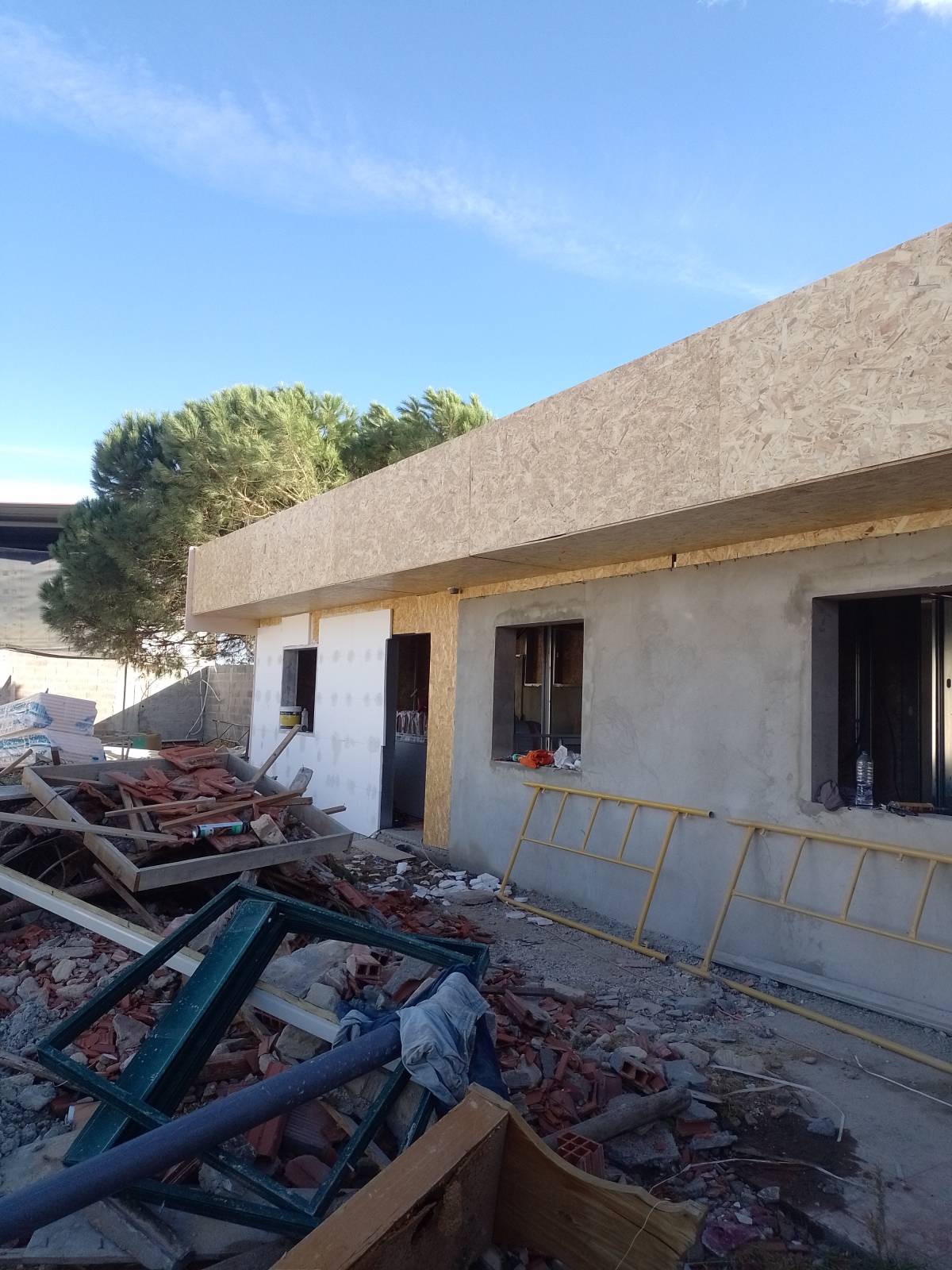 Adriano serviço geral - Azambuja - Remodelación de armarios