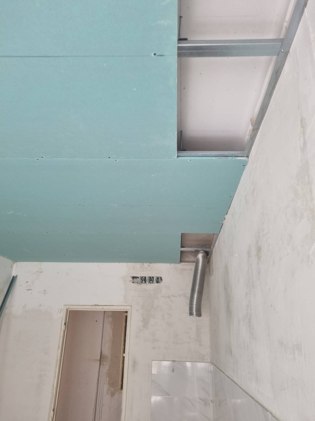 Michael - Lisboa - Remodelação de Quarto