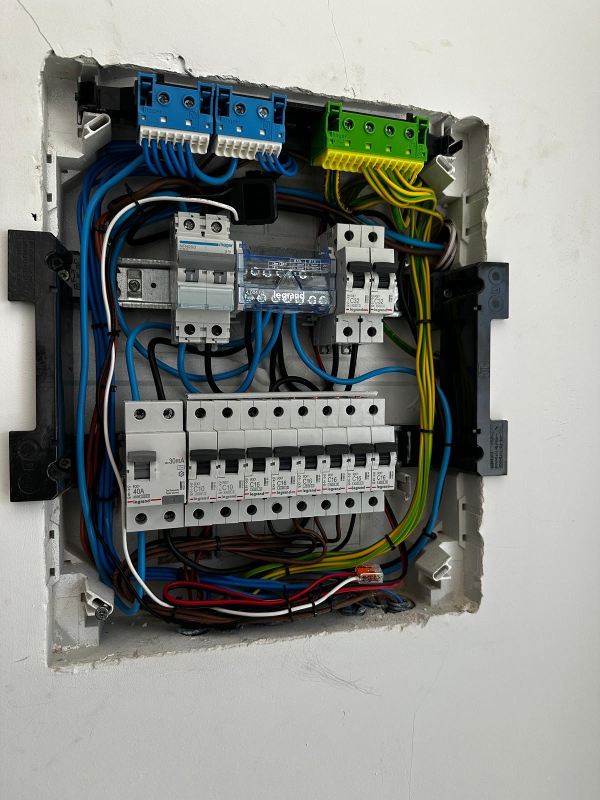 Midas Eletricidade - Sobral de Monte Agraço - Automatisation résidentielle et domotique