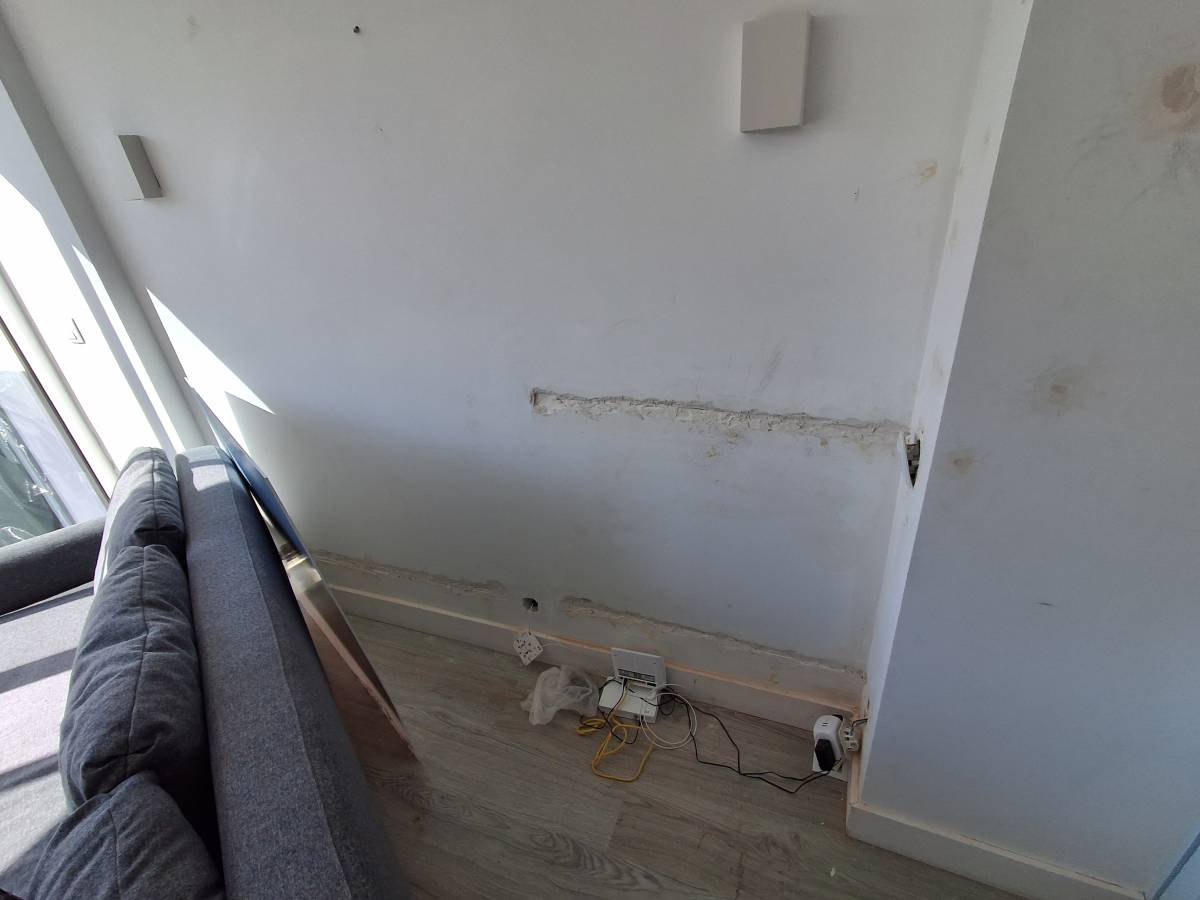 Local Stay Services - Almada - Fan Installation