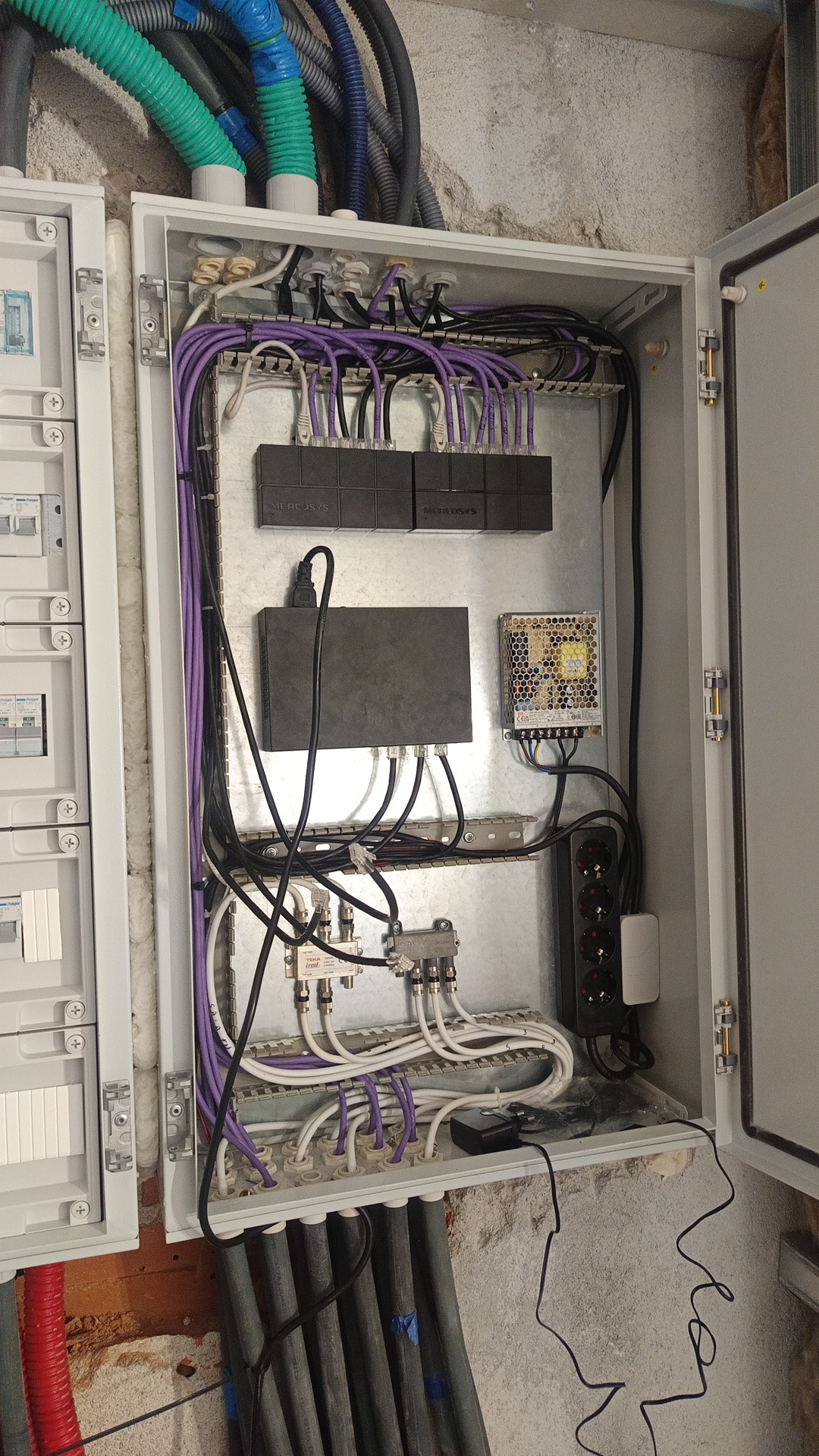 RA Elétrica - Torres Vedras - Electrical and Wiring Issues