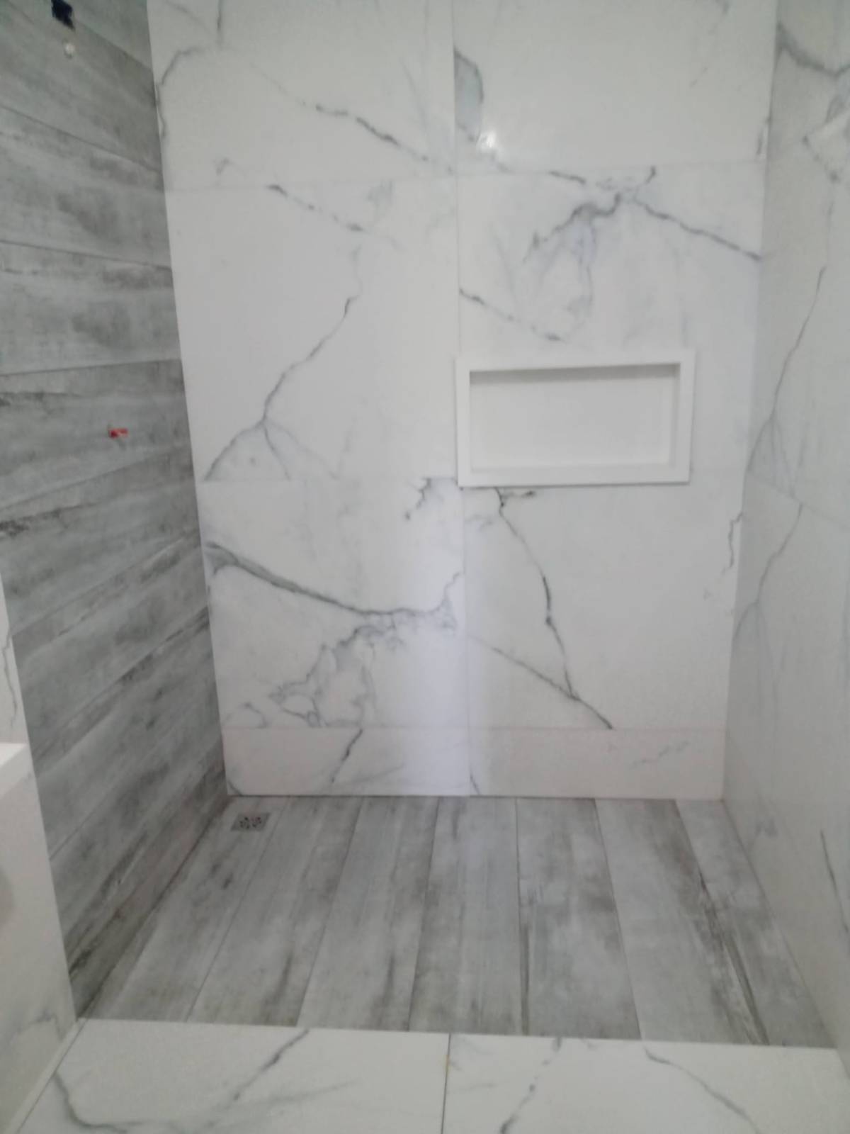 Jardiel Siqueira - Gondomar - Store Renovation