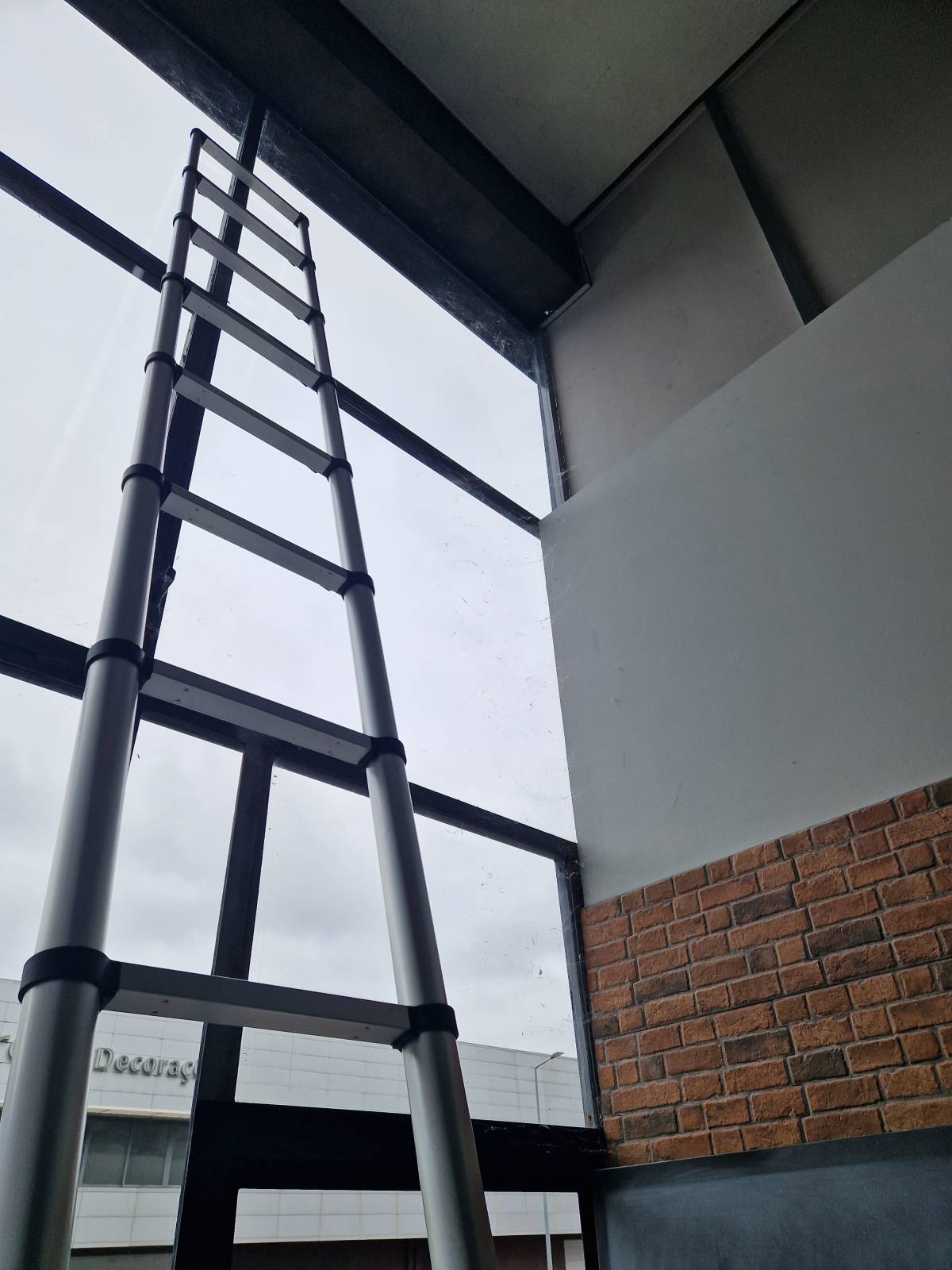 Limpeza de Vidros Profissional em Braga - Braga - Nettoyage en profondeur