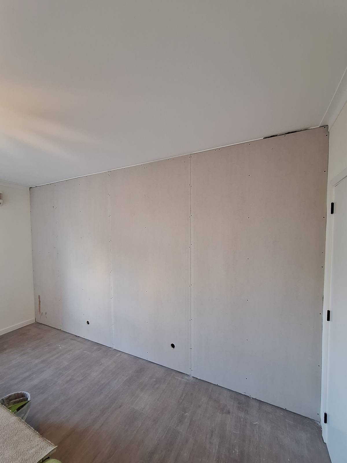 Almeida Service - Torres Vedras - Wallpaper Installation