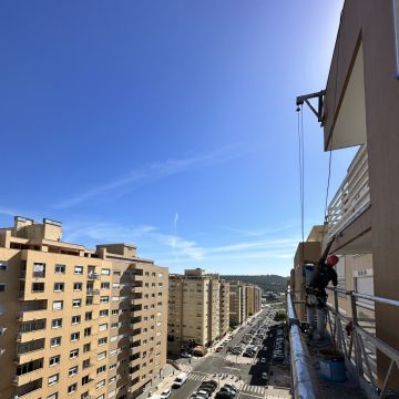 CBS Reabilitação predial - Odivelas - Außenanstrich