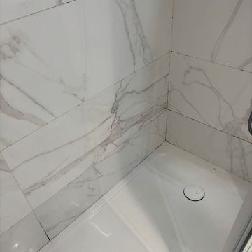 Local Stay Services - Almada - Drywall Repair and Texturing