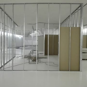 Esperança Manuel - Santarém - Trockenbau reparieren und Oberflächenstruktur geben