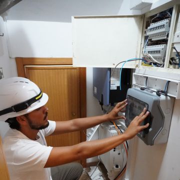 SystEnergy - Coimbra - Limpieza o revisión de paneles solares