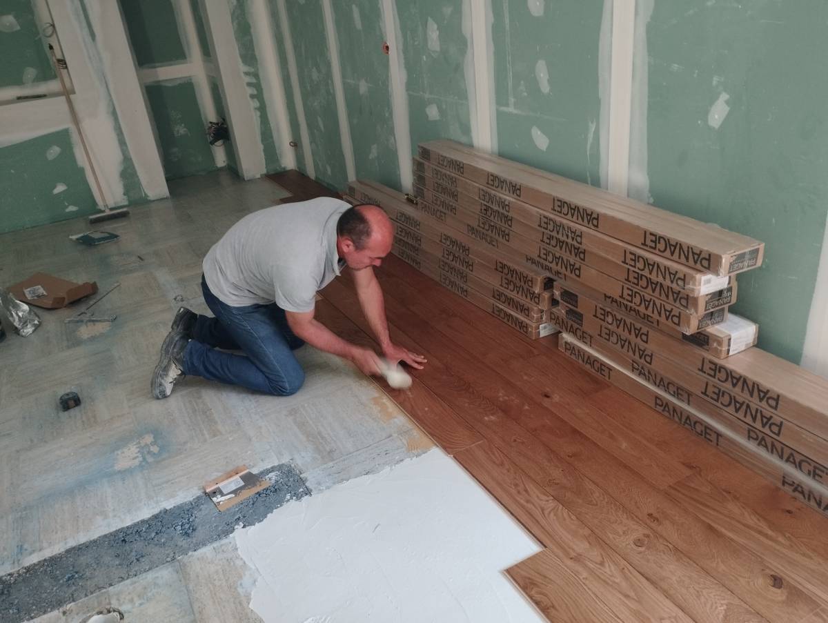 Construções e remodelação - Marinha Grande - Pintura de exteriores