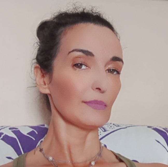 Isabel Amaral - Gondomar - Hebrew Translation