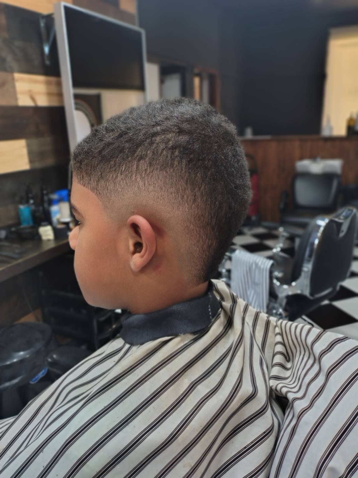 Henrique Barber - Amadora - Friseur
