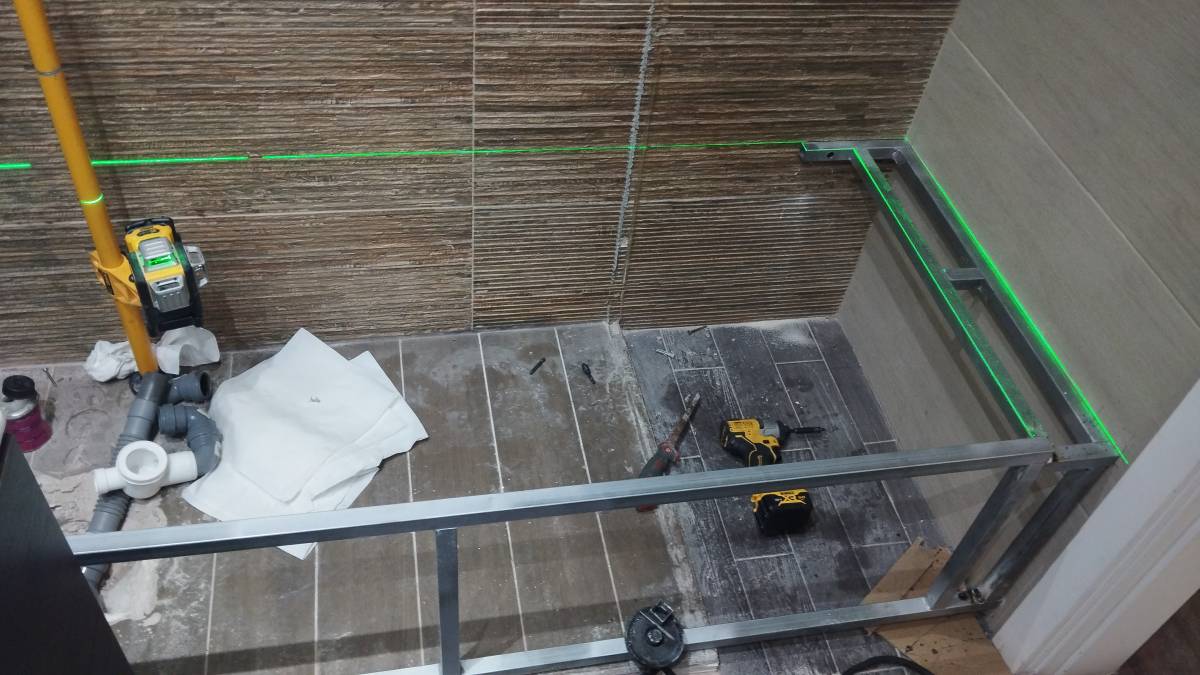 Juan Leon - Albufeira - Kitchen Tiling